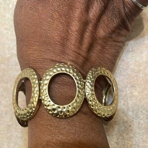 Gold tone stretch bracelet used